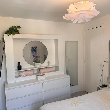 Apartment 2 Pieces *